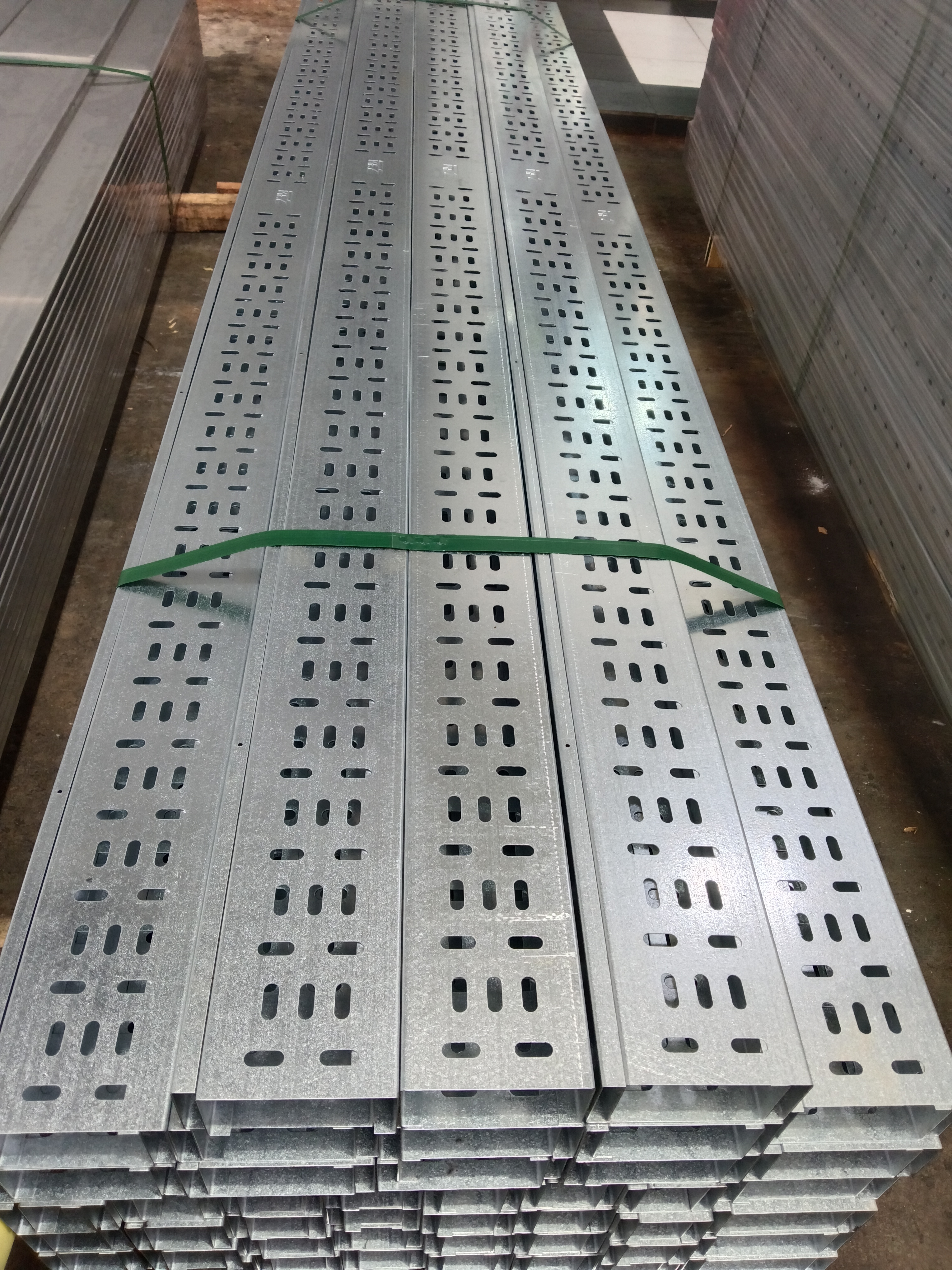 Cable tray gallery image 9